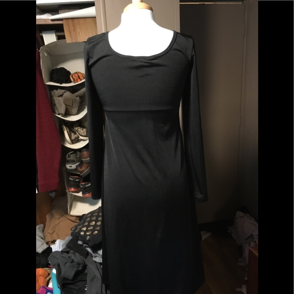 Express dress - Picture 2 of 3